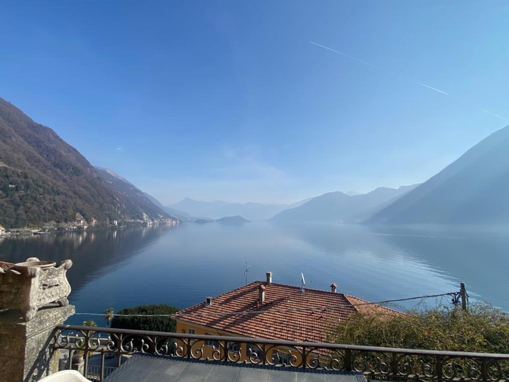The Comfort - Big Apartment In Villa With Garden And Terrace Argegno Bagian luar foto