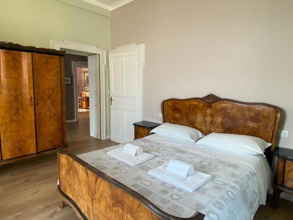 The Comfort - Big Apartment In Villa With Garden And Terrace Argegno Bagian luar foto